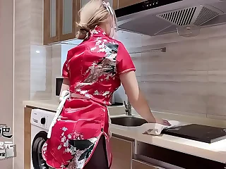 【哆彩次元】中华娘cos太诱人,忍不住向前来一发